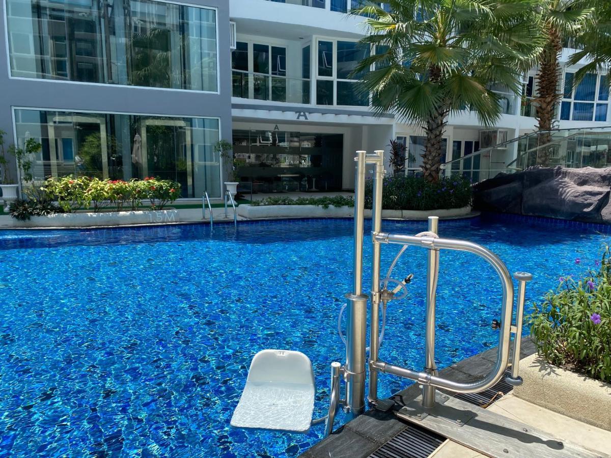 Grand Avenue By Bormon Apartment