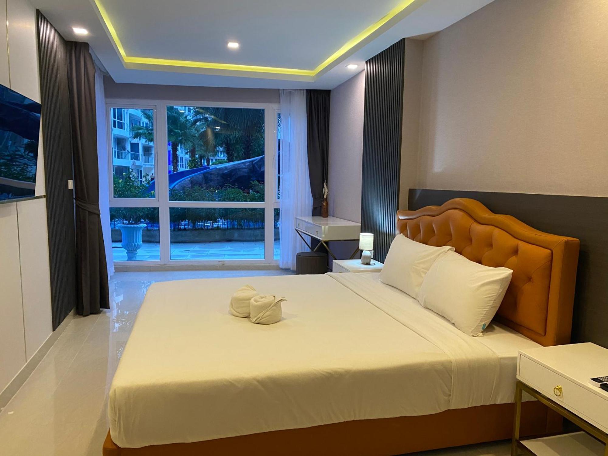 Grand Avenue By Bormon * Pattaya